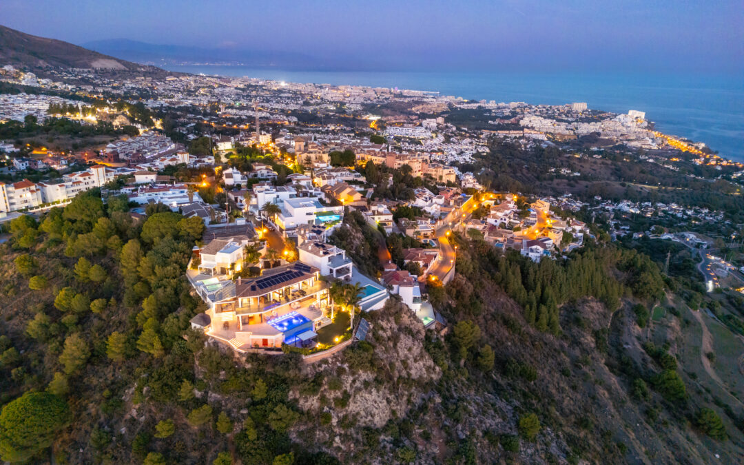 Invertir en Propiedades en la Costa del Sol: Las Cuatro Zonas Clave que Marcan la Diferencia